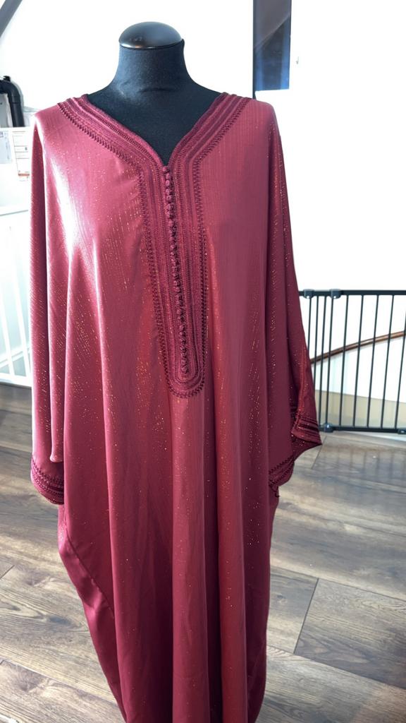 Bordeaux rode abaya/kaftan glitter one size L/XL, Maat 46/48 (XL) of groter, Nieuw, Ophalen of Verzenden, Rood