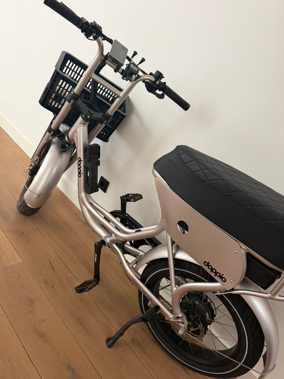 Nieuwe Doppio Classico V4 Limited Edition Pearl Silver, Fietsen en Brommers, Minder dan 47 cm, Ophalen, Zo goed als nieuw, Overige merken