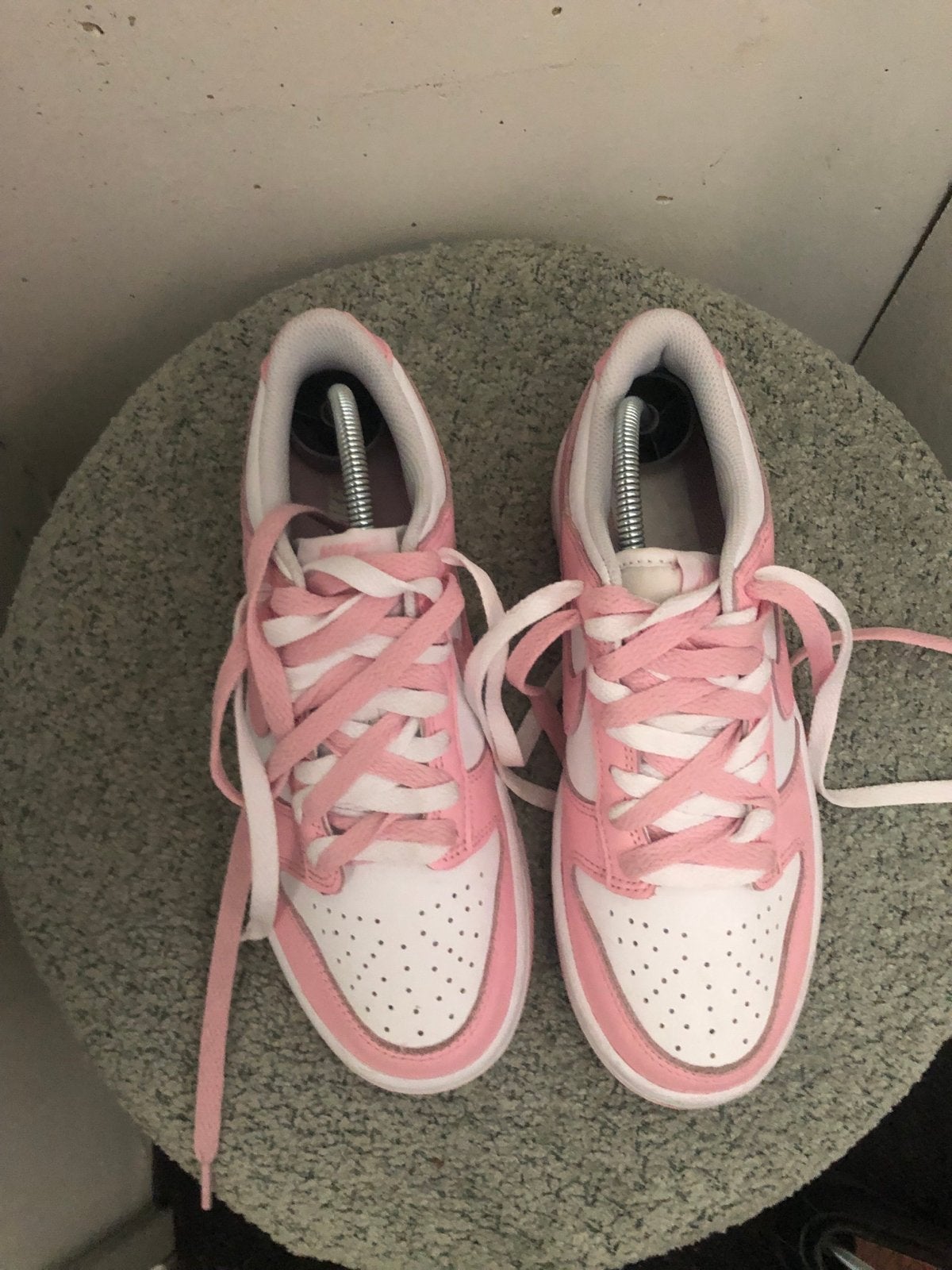 Nike Dunk Low Roze/Wit - Zo goed als nieuw, Ophalen, Zo goed als nieuw, Roze, Sneakers of Gympen
