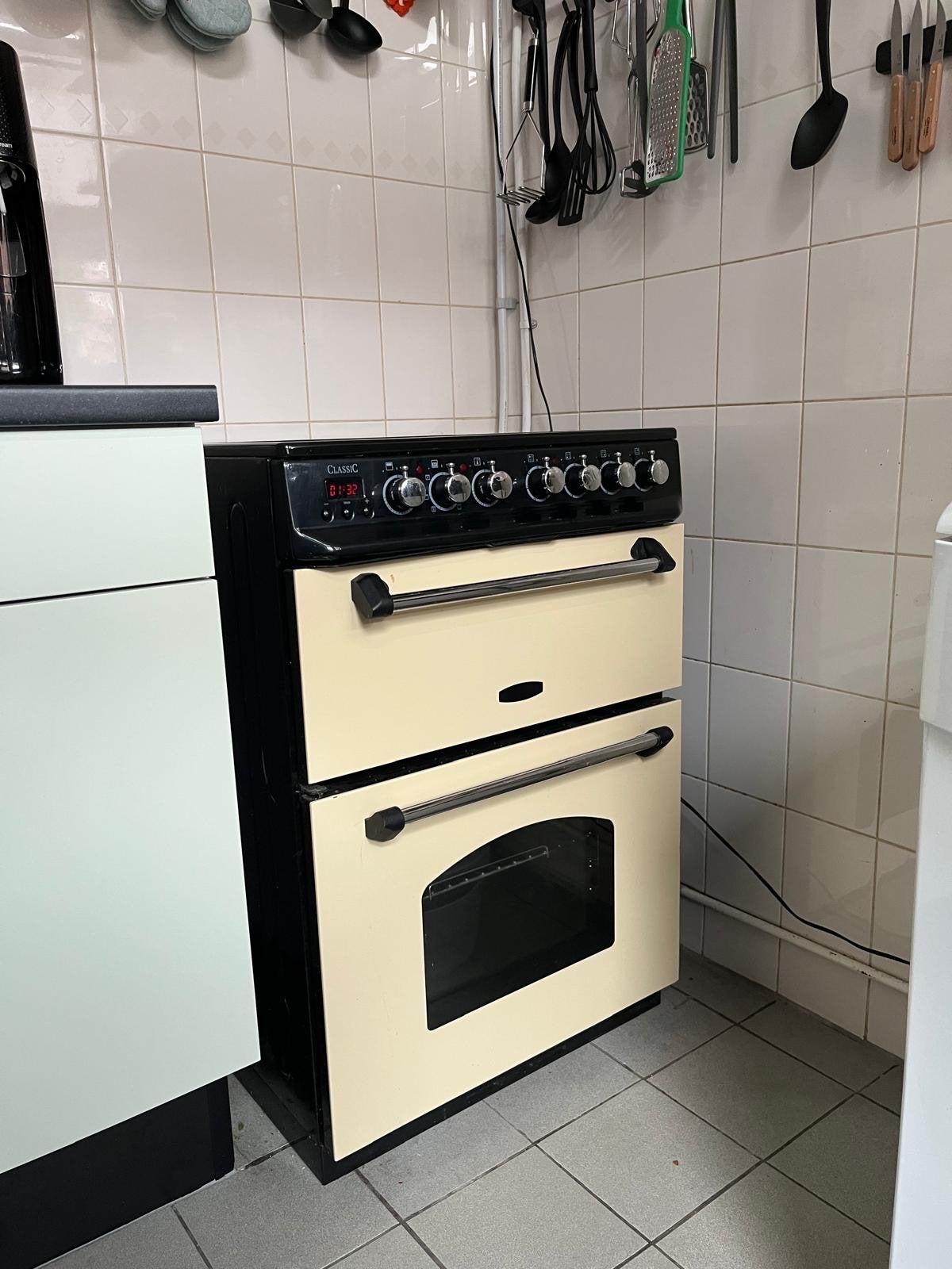 Rangemaster Classic 60 fornuis met dubbele oven, Witgoed en Apparatuur, Ophalen, Gebruikt, 60 cm of meer, 4 kookzones