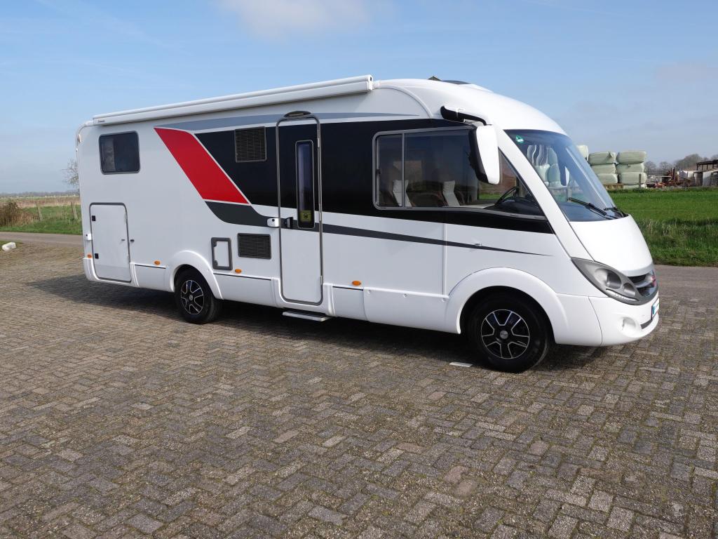 Bürstner Aviano I 728 BI in nieuwstaat, Caravans en Kamperen, Campers, Integraal, Ringverwarming, Luifel, Fiat
