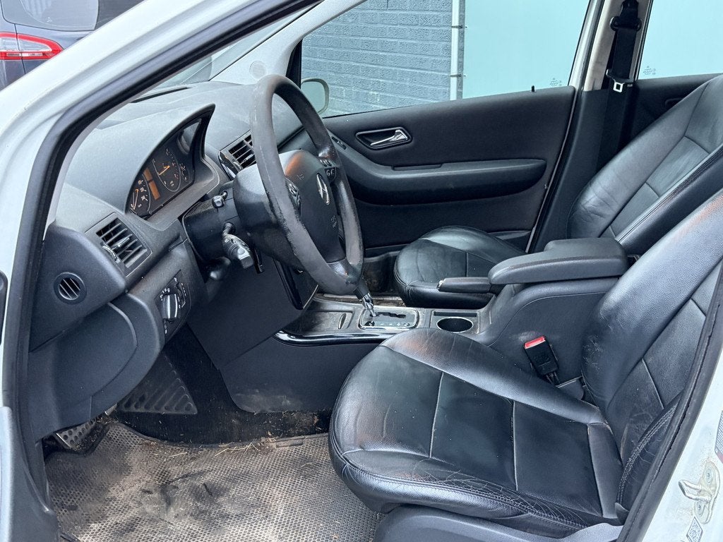 Mercedes-Benz A-Klasse BJR 2005 150 Classic 96 PK AUTOMAAT |, Auto's, Mercedes-Benz, 4 cilinders, 400 kg, Wit, Grijs