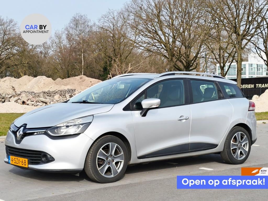 Renault Clio Estate 1.5 DCI ECO Expression Apk ZEER NETJES, Auto's, Renault, Voorwielaandrijving, Euro 5, Stof, Zwart