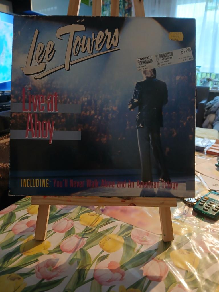Lee Towers Live at Ahoy LP (Inclusief You'll Never Walk Al, Ophalen of Verzenden, 1980 - 1989, Gebruikt, 12 inch