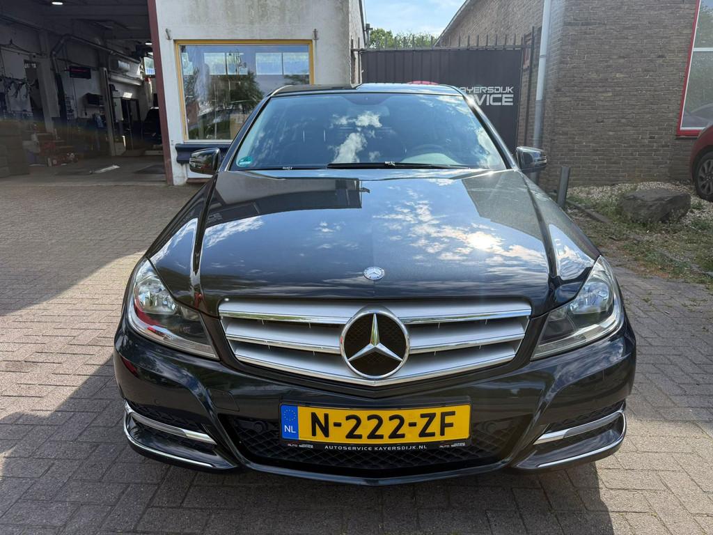 Mercedes-Benz C-klasse 180 Business Class Avantgarde WEINIG, Euro 5, 1370 kg, Zwart, Handgeschakeld