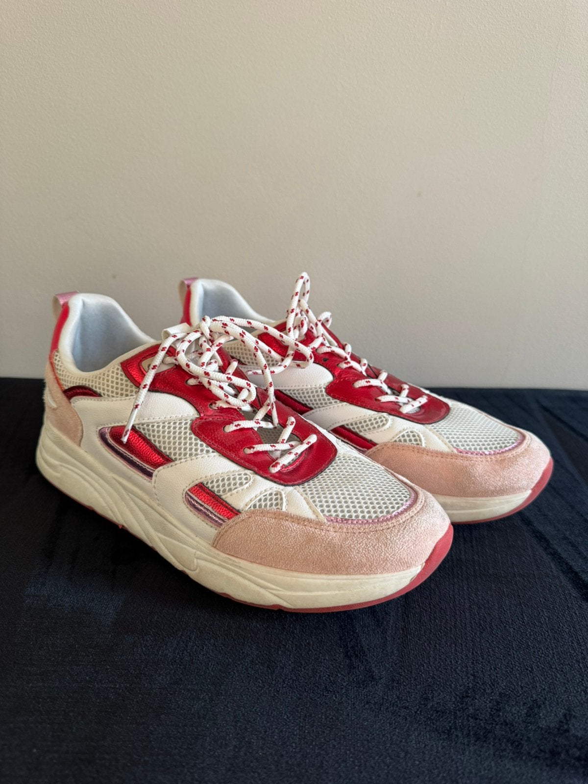 Bristol sportieve sneakers – Roze/Rood Metallic – Maat 42, Kleding | Dames, Ophalen of Verzenden, Rood, Sneakers of Gympen, Zo goed als nieuw