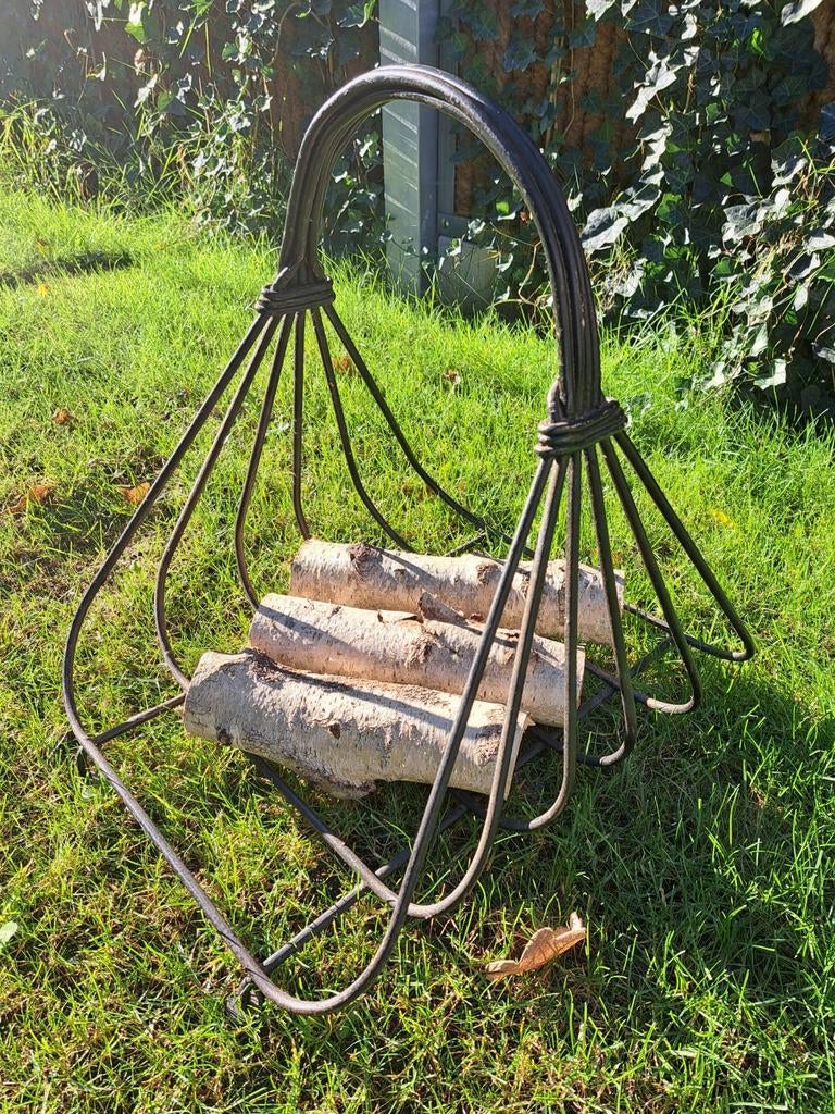 Brocante mand zwart metaal haard, Ophalen