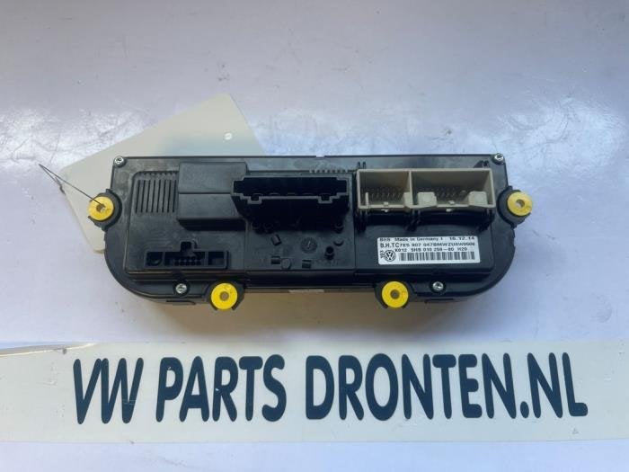 Kachel Bedieningspaneel van een Volkswagen Transporter, Gebruikt, -, -, -