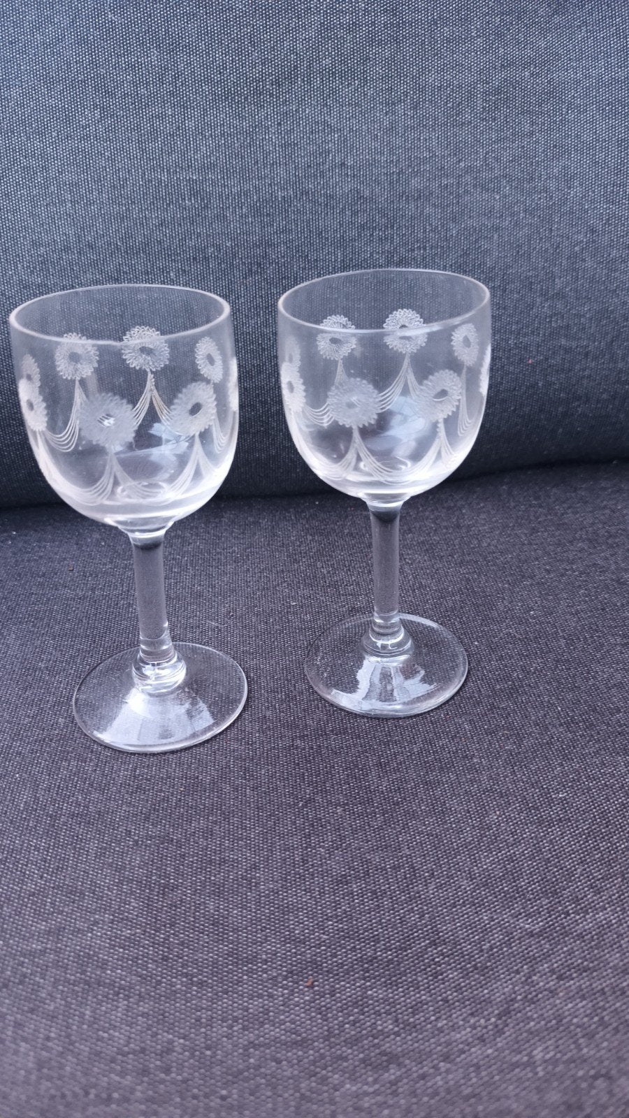 Antieke borrelglaasjes, Ophalen, Zo goed als nieuw, Borrel- of Shotglas