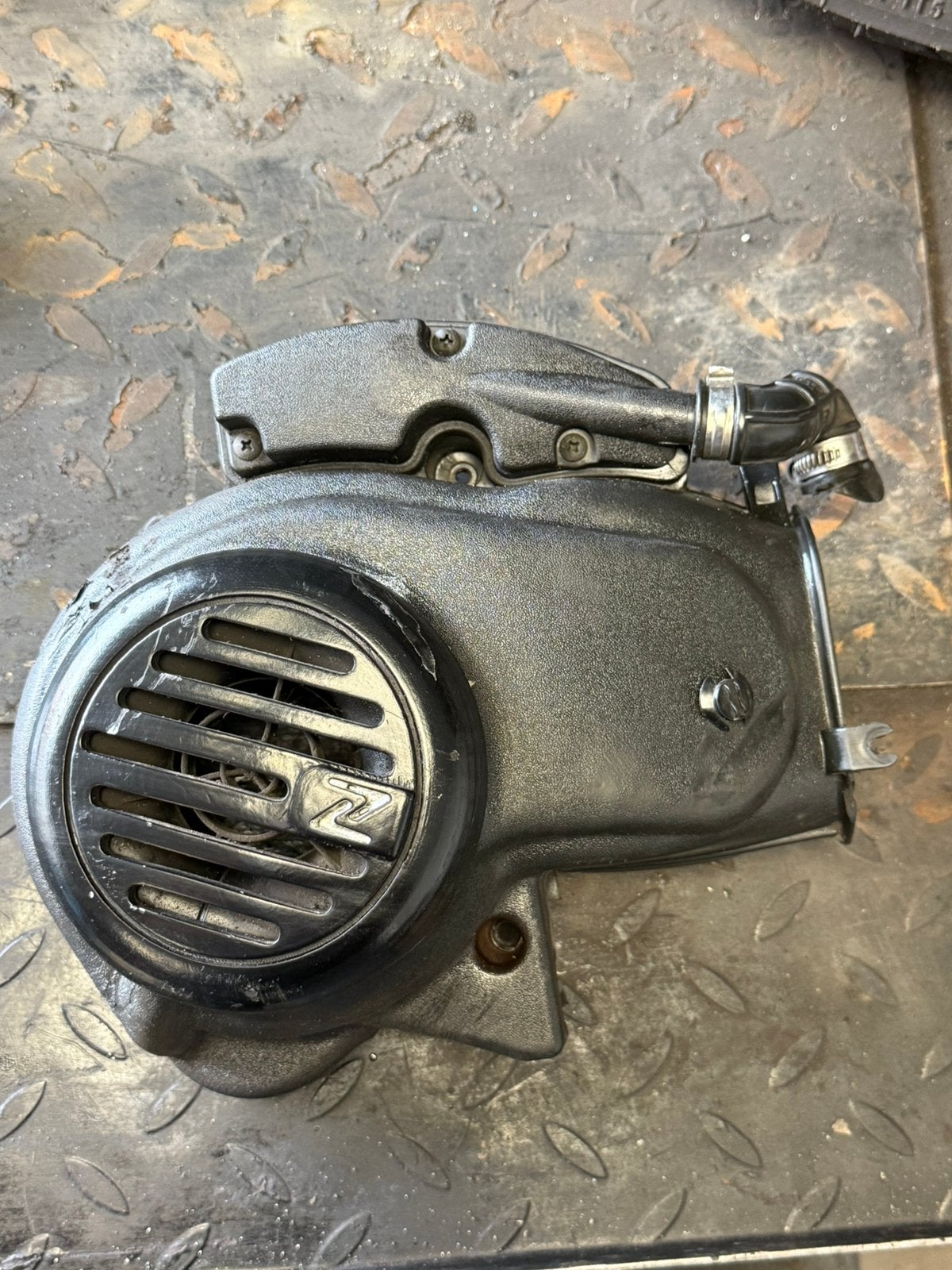 Koelkap piaggio/vespa met zelioni kapje, Ophalen of Verzenden, A, A, A