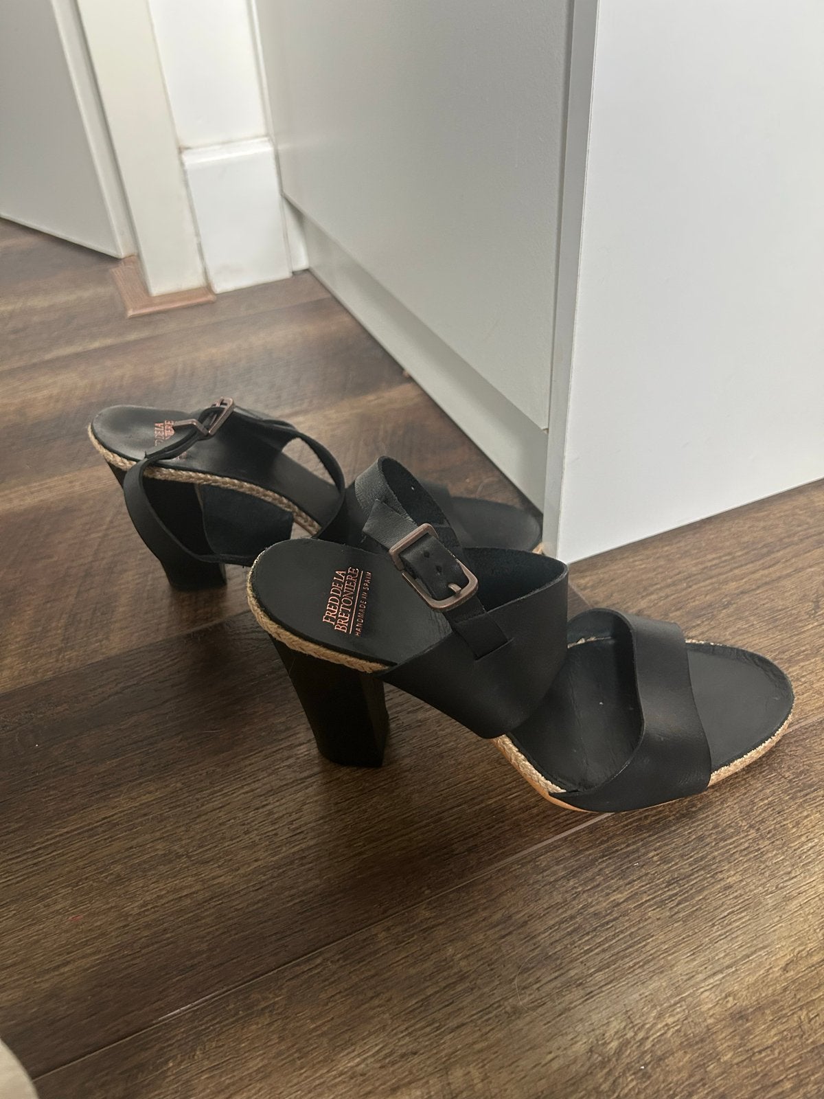 Fred de la Bretoniere sandalen met hak, zwart leer, maat 37, Zwart, Zo goed als nieuw, Sandalen of Muiltjes, Ophalen of Verzenden