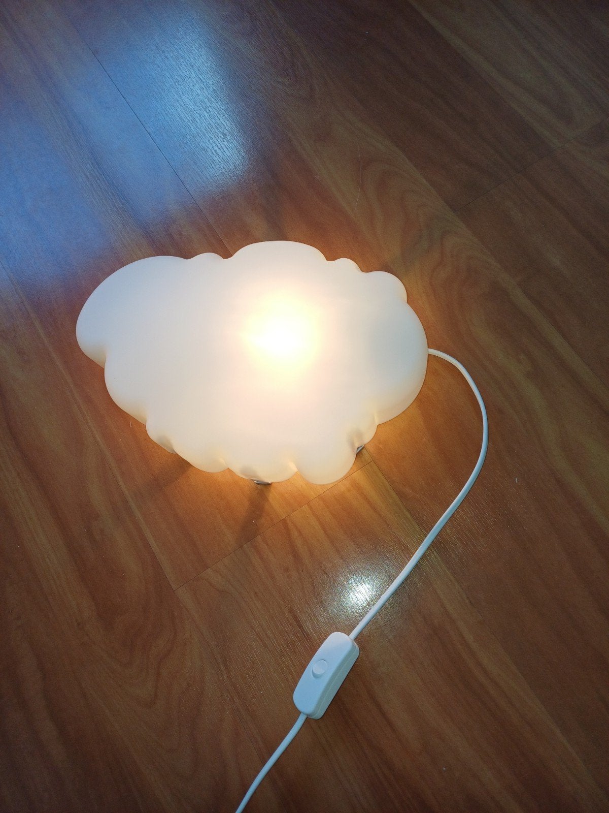 Wandlamp wolk van ikea .nieuw, Kinderen en Baby's, Ophalen of Verzenden, Zo goed als nieuw, Lamp