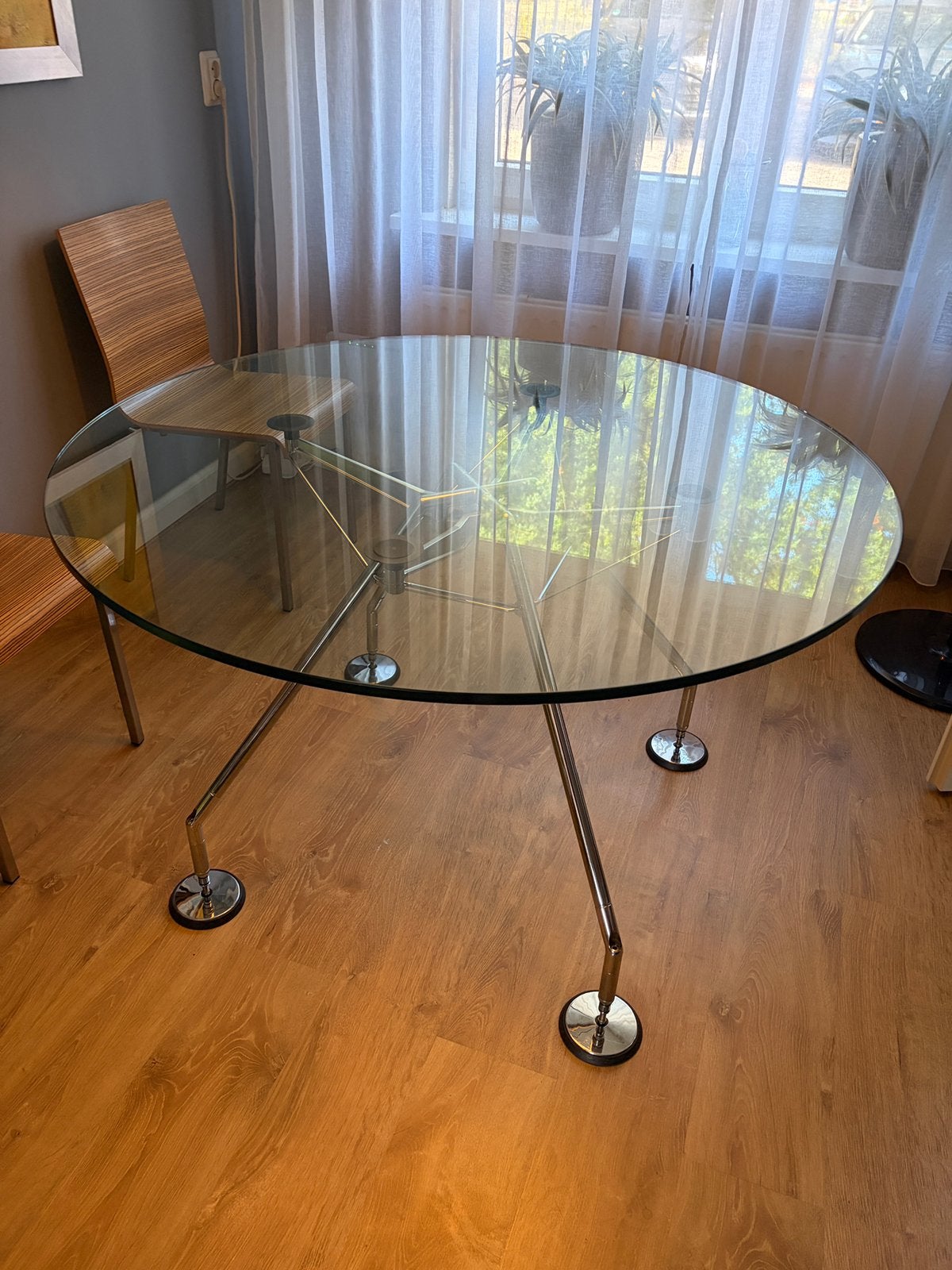 Tecno nomos, Ophalen, Zo goed als nieuw, Rond, 100 tot 150 cm