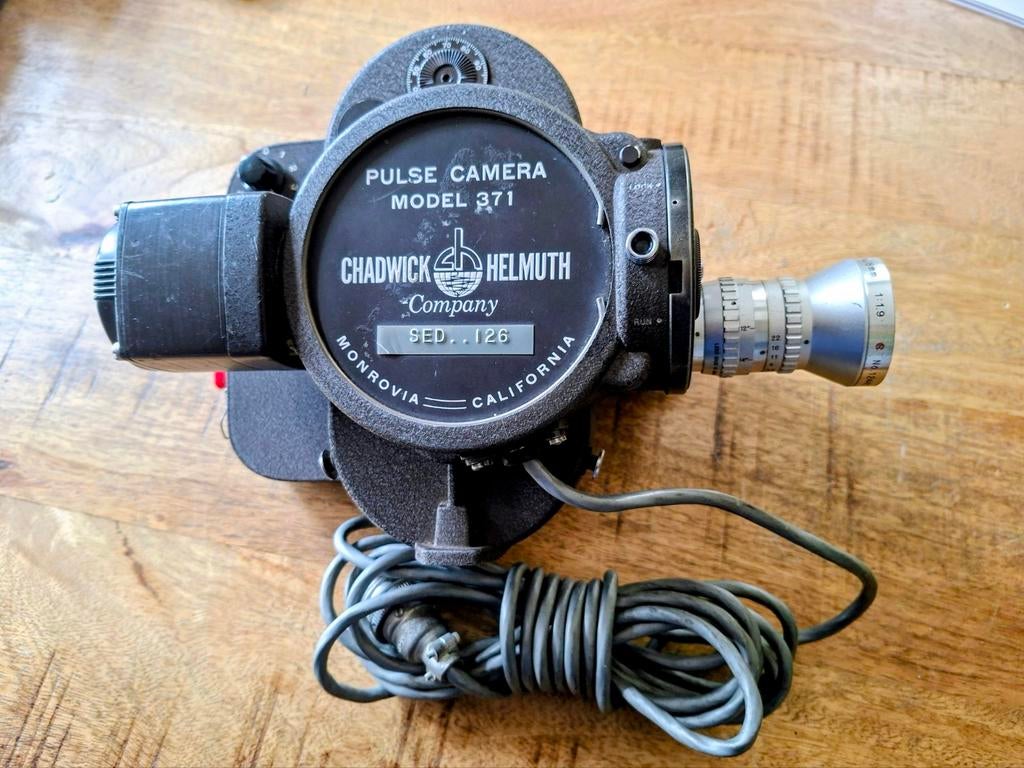 Te koop: Chadwick& Helmuth pulse camera 16 mm model 371, Audio, Tv en Foto, Filmrollen, Ophalen of Verzenden, 16mm film