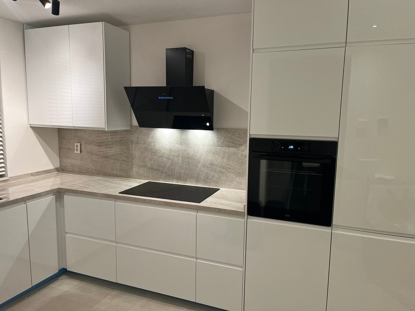 Keuken monteur en demonteren, Gebruikt, Wit, Hoekkeuken, Ophalen of Verzenden