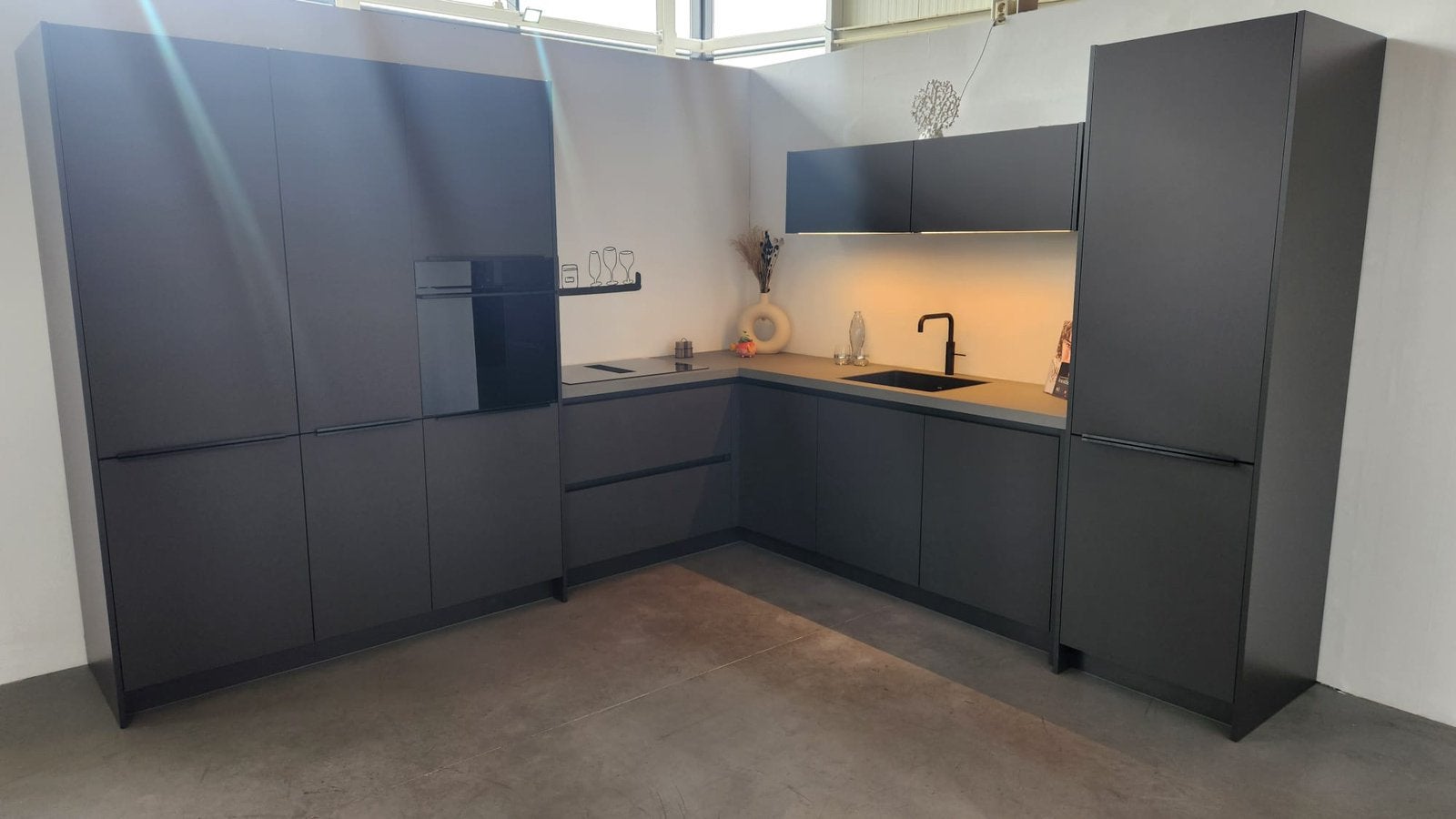 Showroomkeuken, Ophalen, Nieuw, Overige kleuren, Hoekkeuken