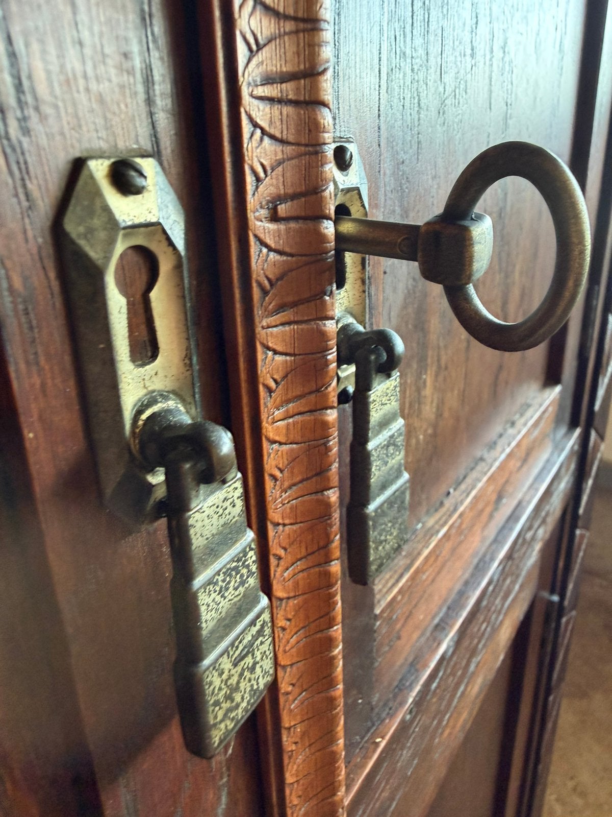 Vintage houten platenkast- Art deco stijl, Huis en Inrichting, Kasten | Overige, Ophalen, Gebruikt