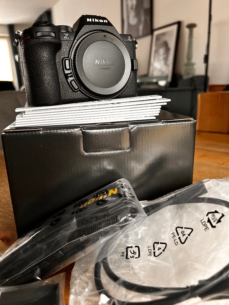 Nikon Z 5 II body, Ophalen of Verzenden, Zo goed als nieuw, 24 megapixels, Draagriem