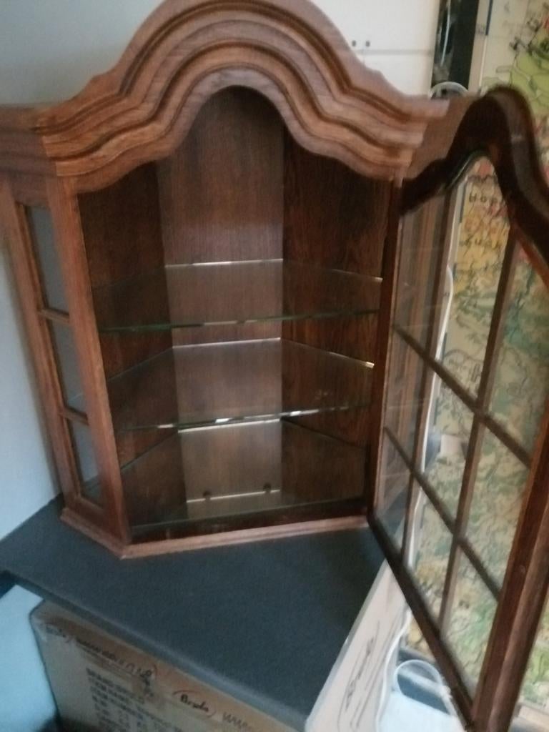 ANTIEKE EIKEN HOUTEN VITRINE + VERLICHTING 68X64X32 CM., Ophalen