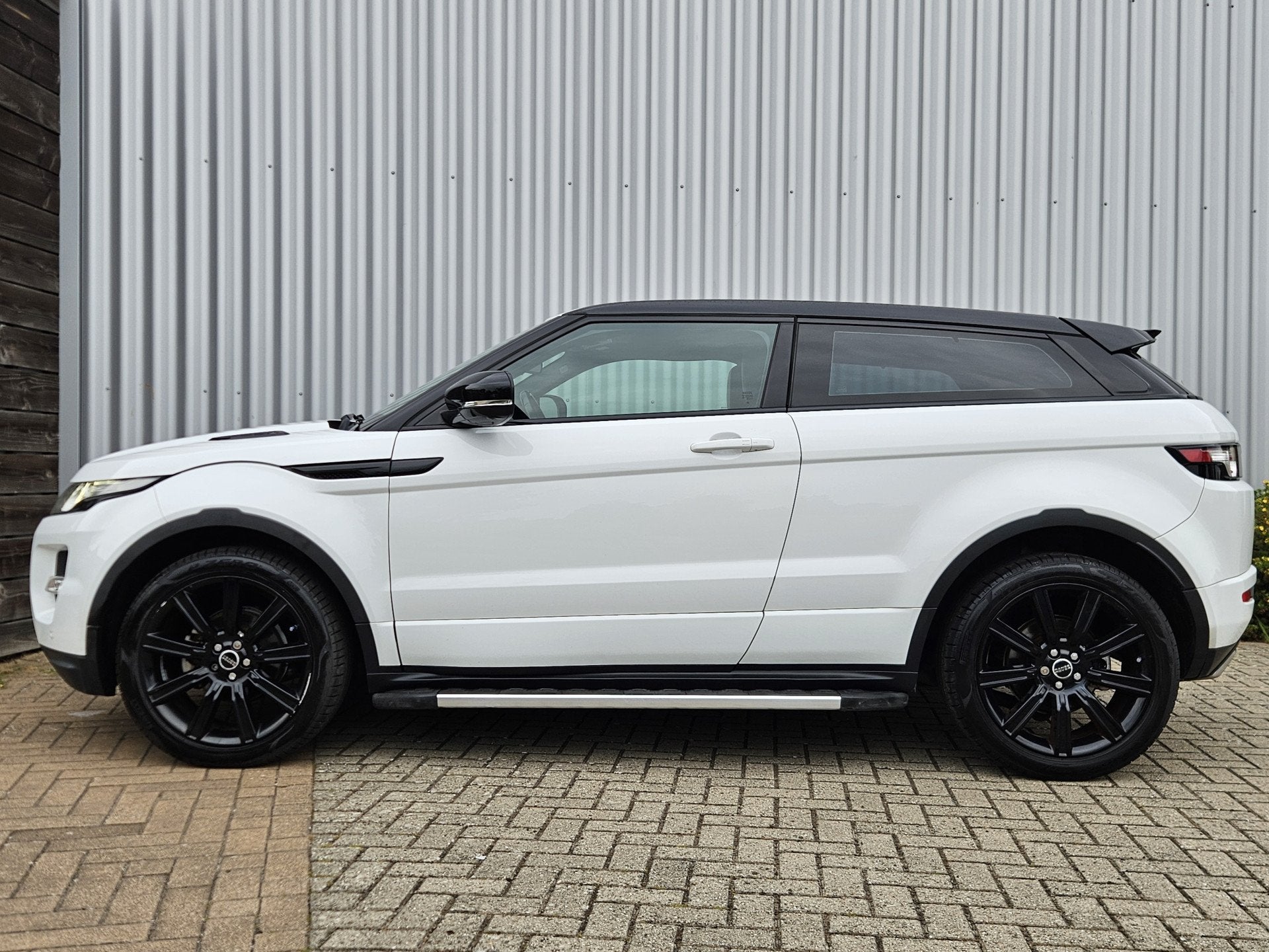 Land Rover Range Rover Evoque Coupe 2.2 SD4 4WD Prestige, Automaat, Euro 5, Zwart, 4 stoelen