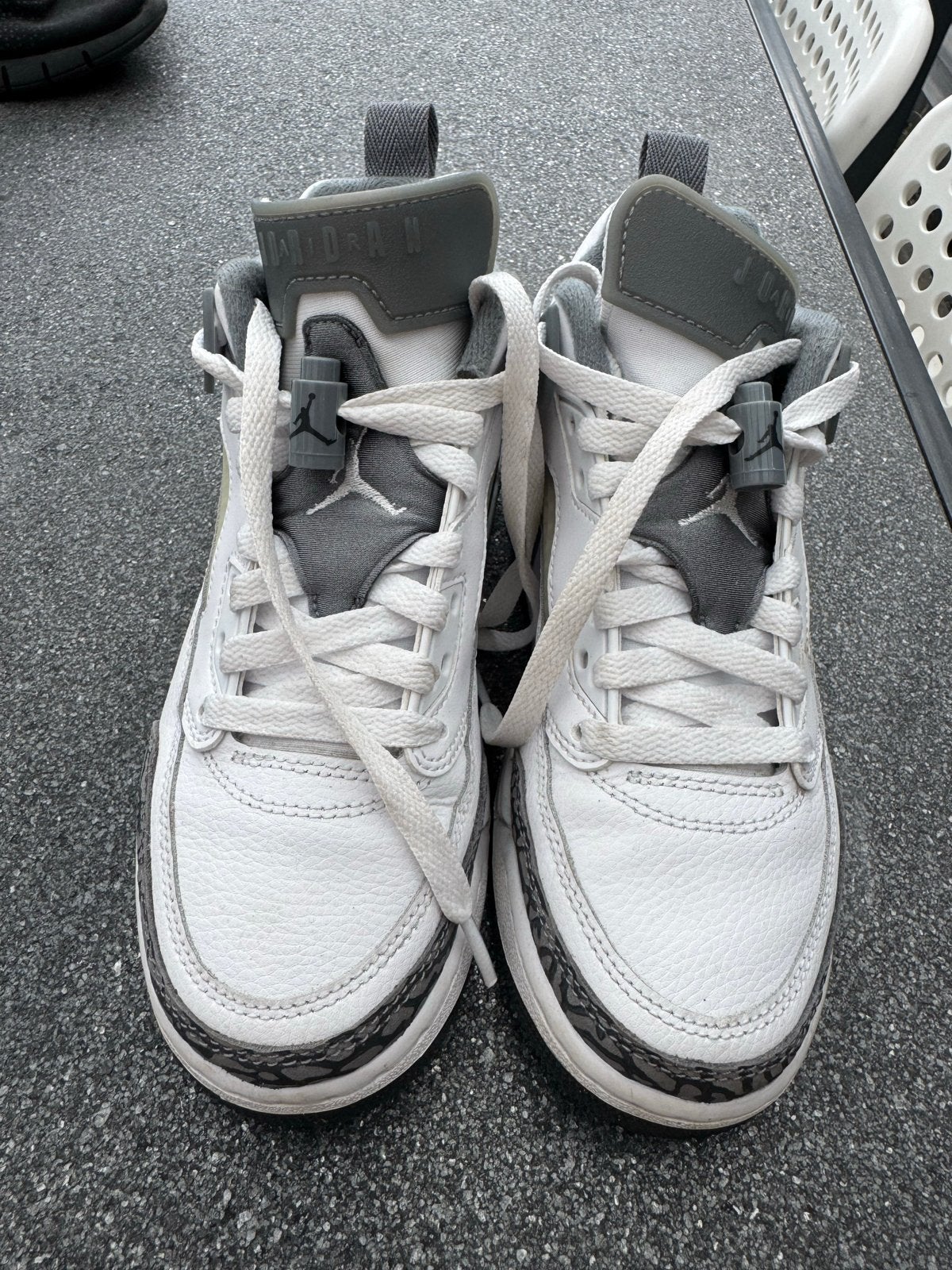 Jordan sneakers - Maat 36, Ophalen, Zo goed als nieuw, Jongen of Meisje, Sportschoenen