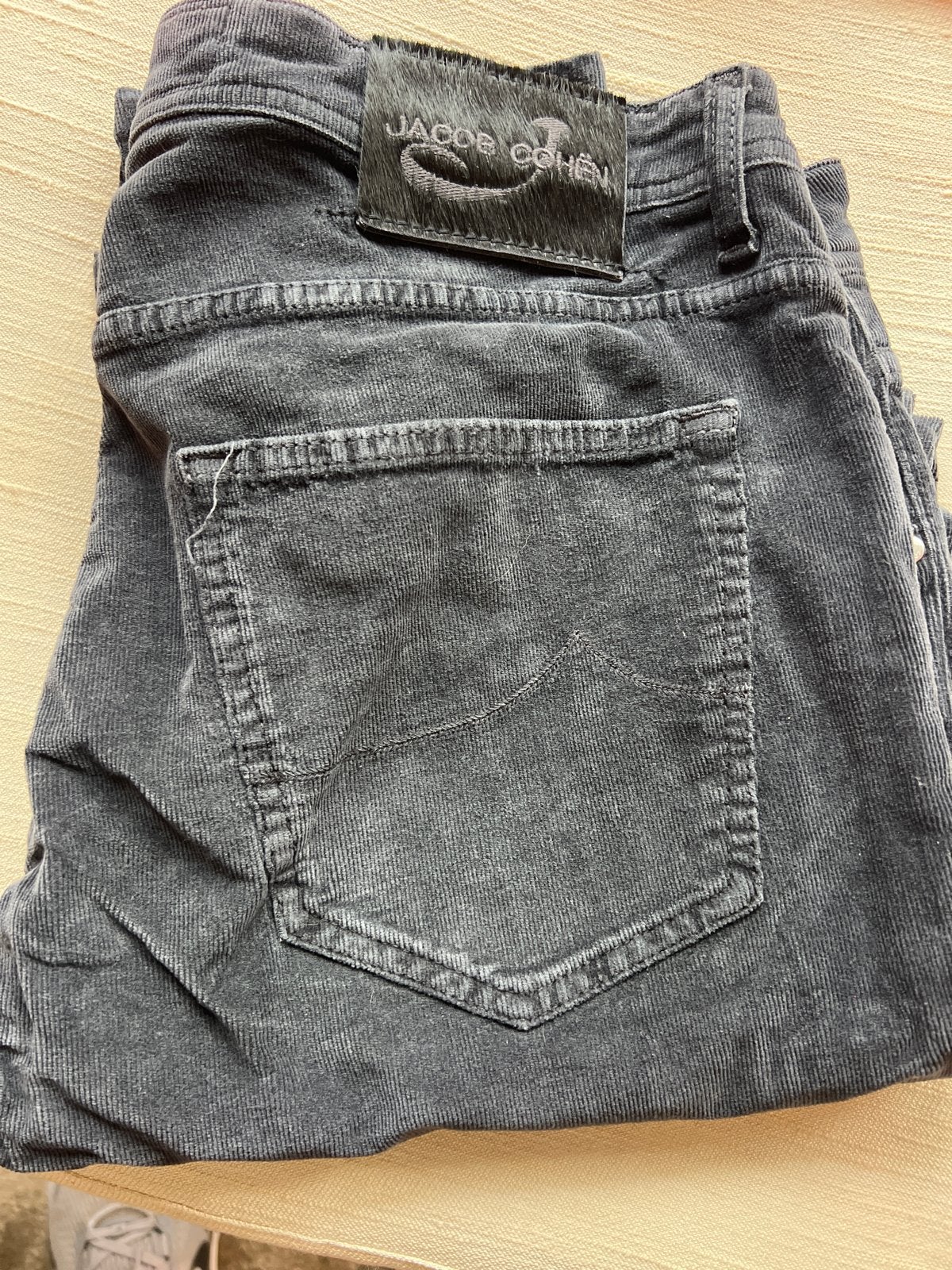 Jacob Cohen Corduroy Jeans Maat 38, Ophalen of Verzenden, Zo goed als nieuw, Grijs, W36 - W38 (confectie 52/54)