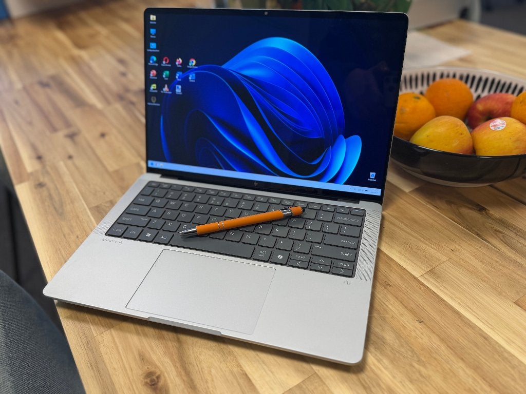HP EliteBook X G1a 14, 64 GB of meer, Qwerty, AMD Ryzen 9 (with Ryzen AI, Info@veenstrait.nl