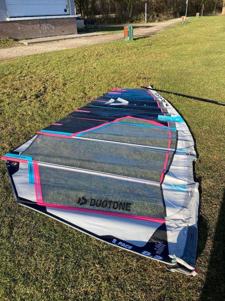 Duotune S pace 8,3 zeil, Ophalen, Zo goed als nieuw, 8 m² of meer, Met mast