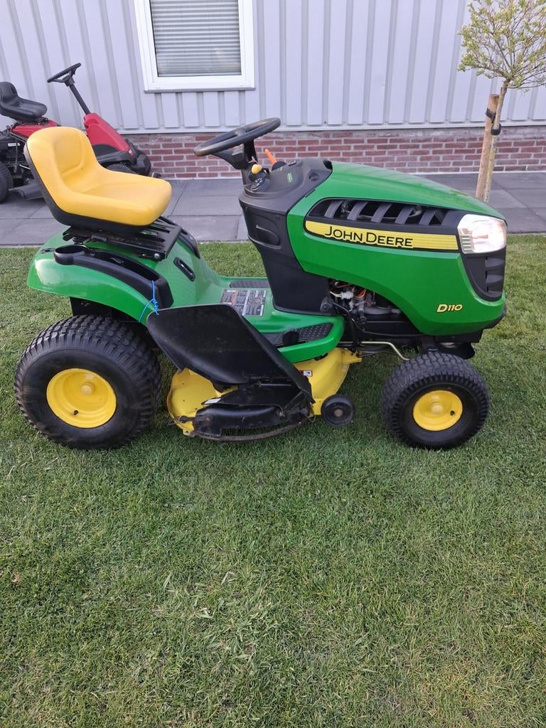 John Deere D110 19.5pk OHV B&S hydrostaat! 140 uur, Nw staat, John deere, Zo goed als nieuw, John deere, John deere