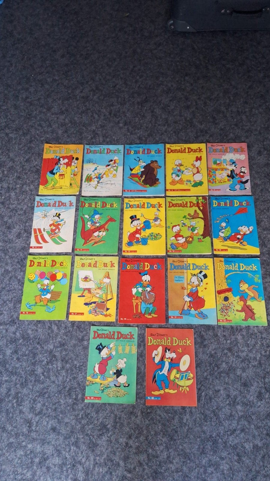 Te koop meerdere Donald Duck's uit 1964, Boeken, Strips | Comics, Meerdere comics, Ophalen, Gelezen, Europa