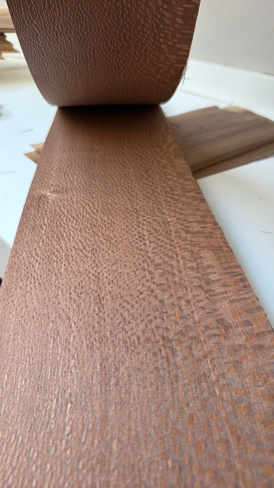 Snake wood fineer 96x18cm 22 vellen €20, Verzenden, Nieuw, Kunst en Creatief