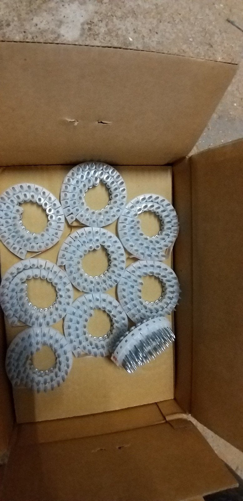 Max  rolspijkers, Ophalen, Nieuw, 50 tot 100 mm, Spijkers