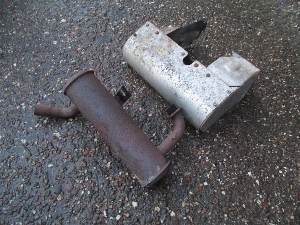 Uitlaat +hitteschild MTD White Agway Columbia Yard Man, Ophalen of Verzenden, Gebruikt, 50 cm of meer