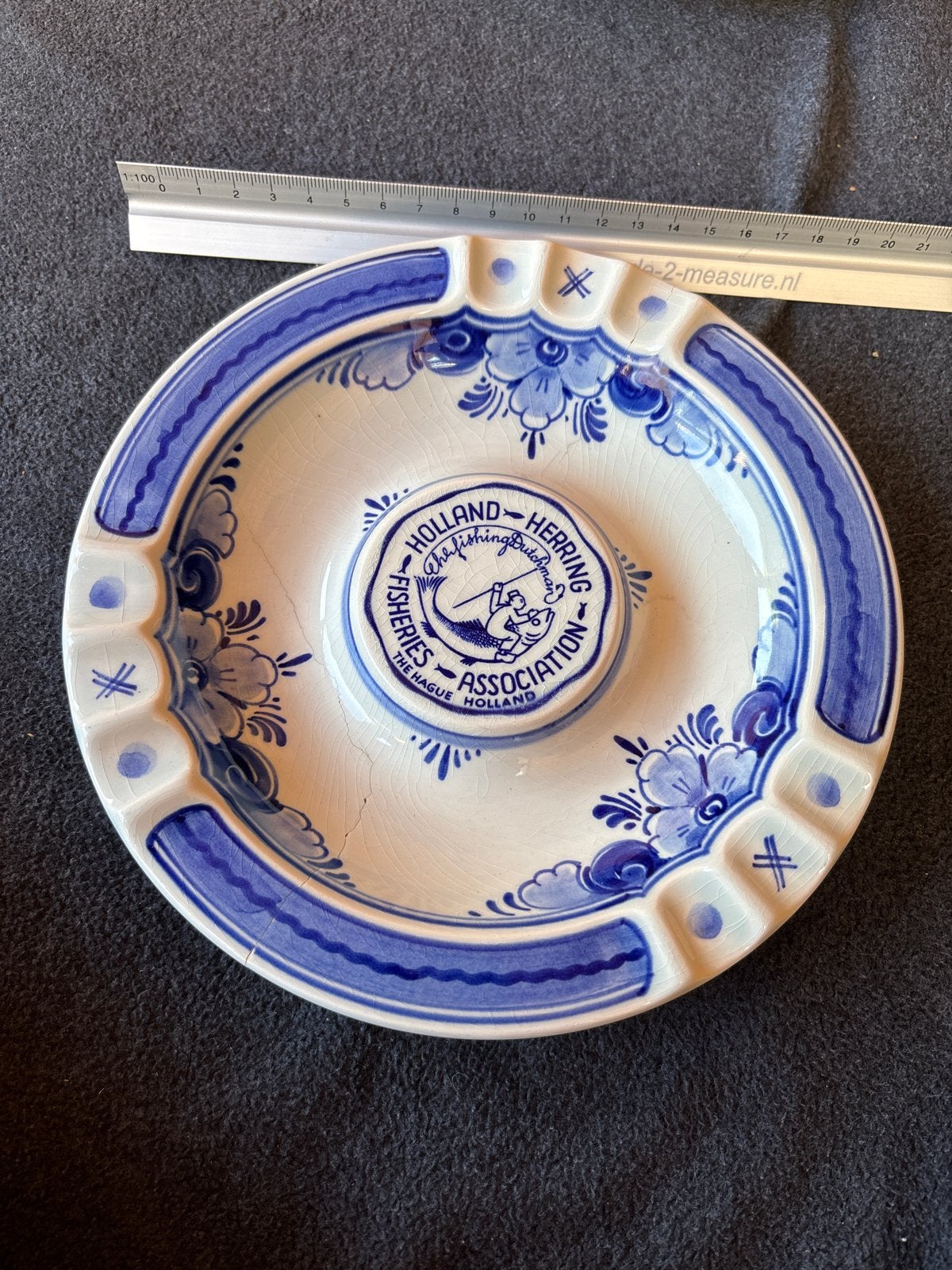 Delfts Blauw Asbak Holland Herring Fisheries Association, Ophalen