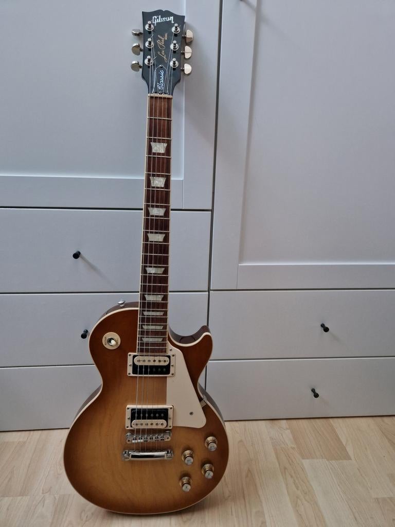 Gibson Les Paul Classic 2022, Ophalen of Verzenden, Zo goed als nieuw, Solid body, Gibson