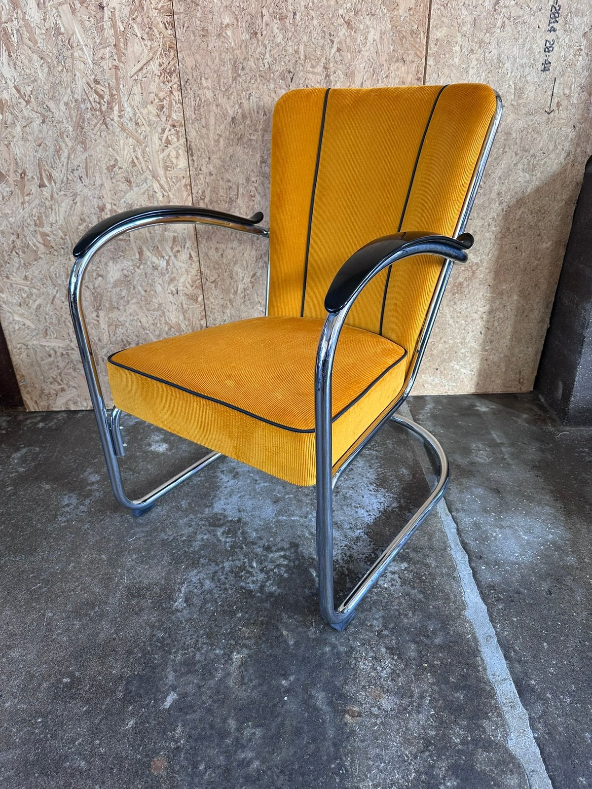 Gispen Dutch originals 412 / Okergele Manchester Ribstof, Ophalen, Zo goed als nieuw, Stof, 50 tot 75 cm