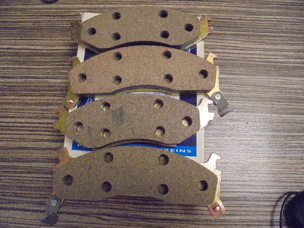 Remblokset chrysler GS, Le baron voyager 2 dodge daytona2,5T, Auto-onderdelen, Ophalen of Verzenden, Nieuw, Overige automerken