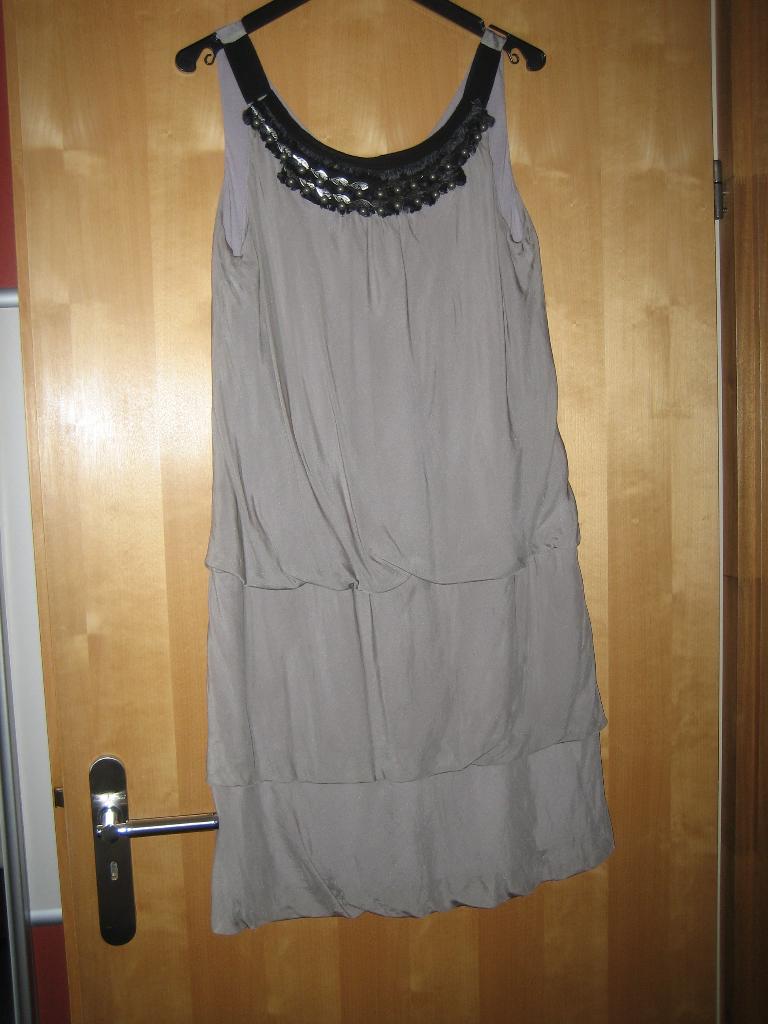 Zomerjurkje, gelegenheidsjurkje, cocktailjurkje, Comma mt 44, Kleding | Dames, Jurken, Maat 42/44 (L), Zo goed als nieuw, Knielengte
