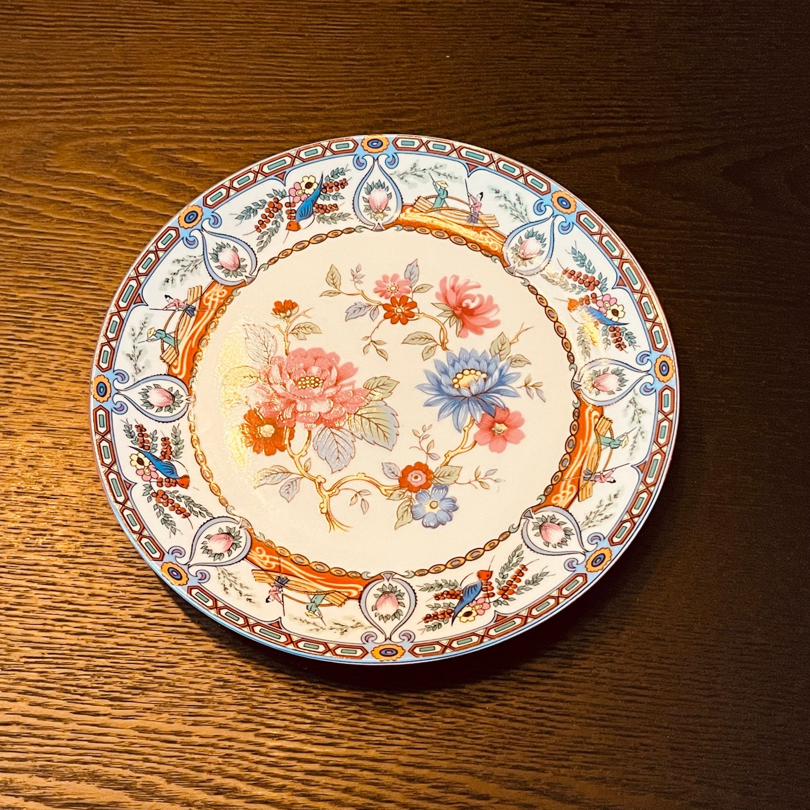 Decoratief Chinees porseleinen bord Madame de Pompadour, Antiek en Kunst, Antiek | Servies los, Ophalen of Verzenden