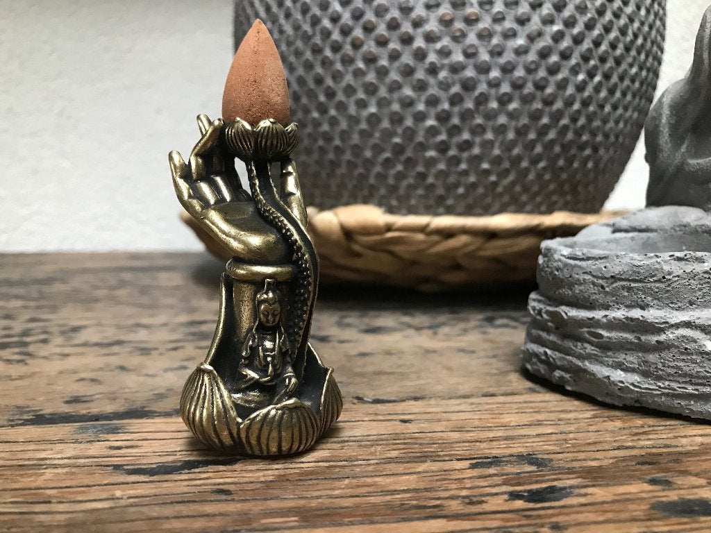 Lotus bloem boeddha hand met lotusbloem wierookbrander brons, Verburgt Vintage, Geurverspreider, Meerkleurig, 7 cm