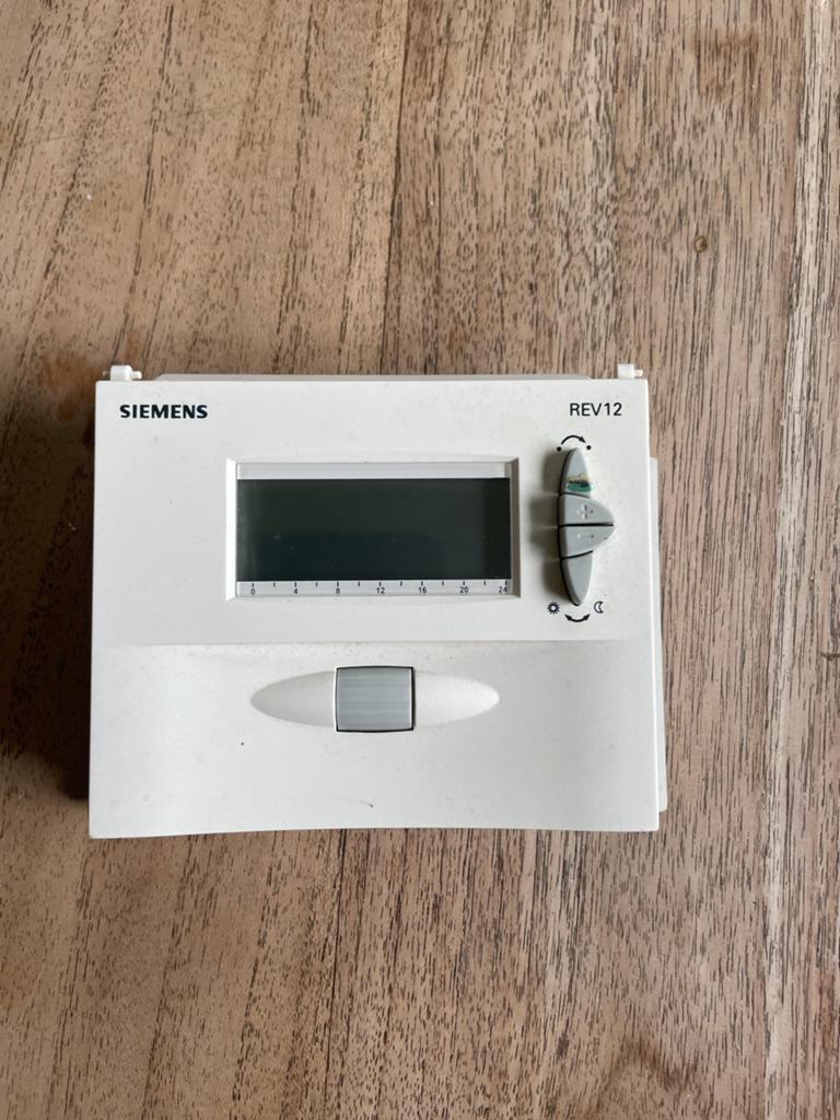 Siemens REV12 Klokthermostaat - Programmeerbare Kamerthermos, Ophalen of Verzenden, Gebruikt