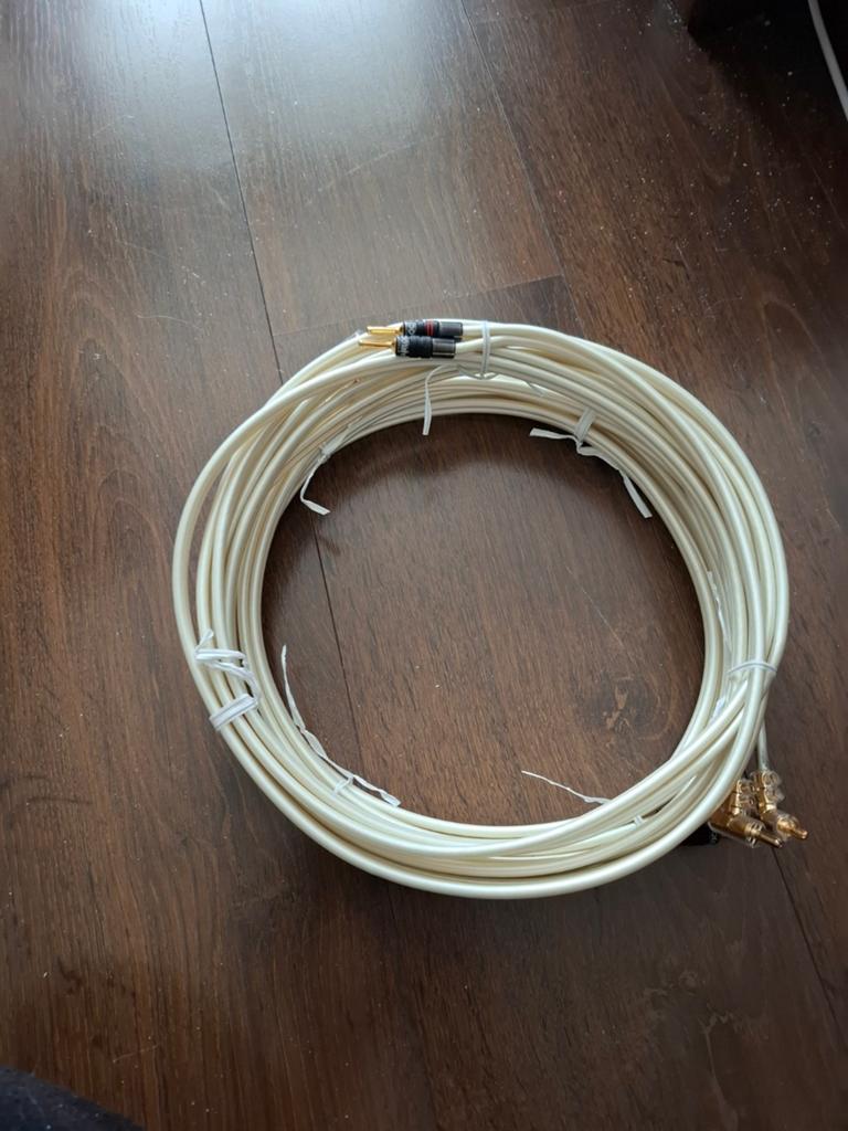 QED XT--400, Ophalen, Luidsprekerkabel
