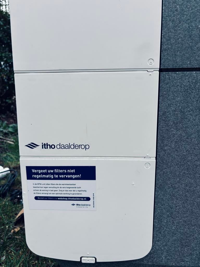 Itho Daalderop 400 WTW-unit, Ophalen, Gebruikt, Ventilator en Afzuiger