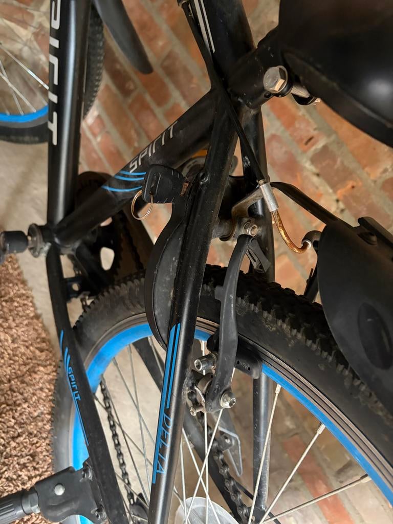 Leuke Spirit Delta fiets, klein onderhoud nodig, Minder dan 10 versnellingen, Gebruikt, 26 inch, Velgrem