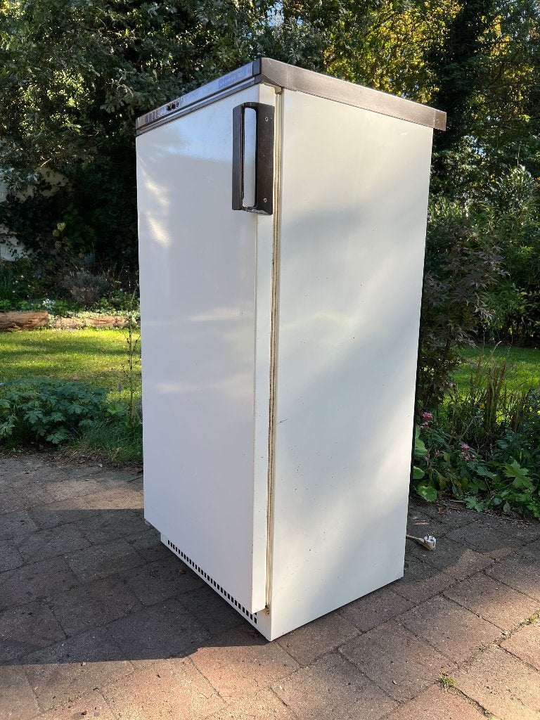 Liebherr vriezer – grote vriezer 182 liter inhoud, Minder dan 60 cm, Zo goed als nieuw, Vrijstaand, Ophalen