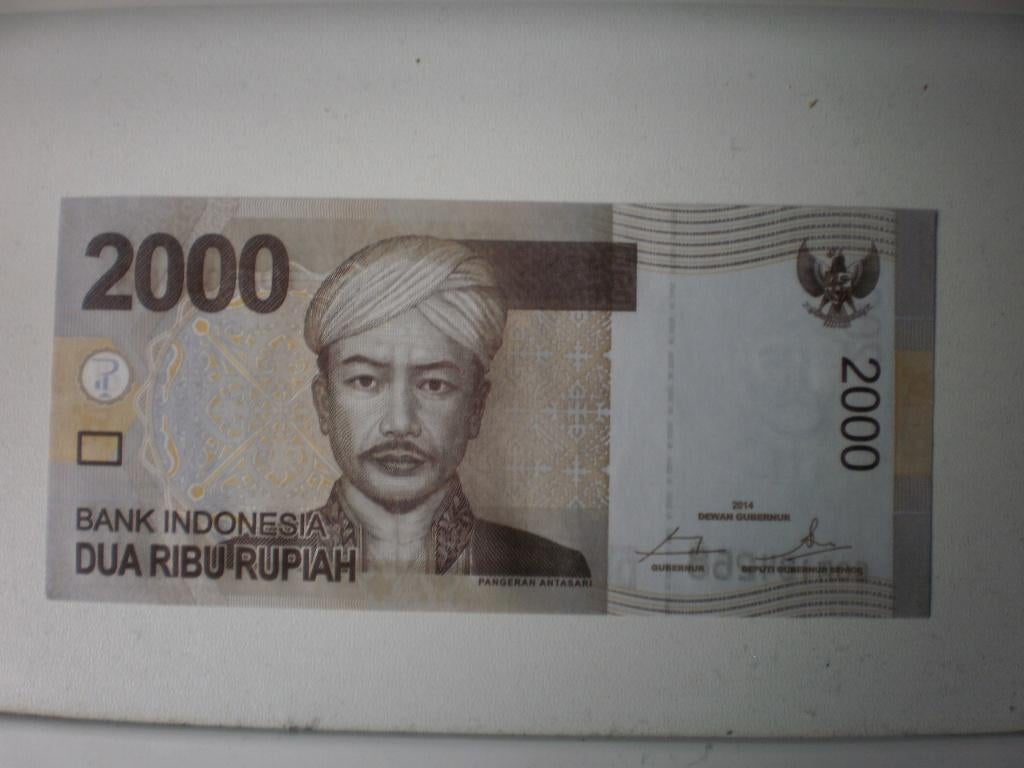 Indonesië- 2000 Rupiah- Bankbiljet, Verzenden, Zuidoost-Azië, Los biljet