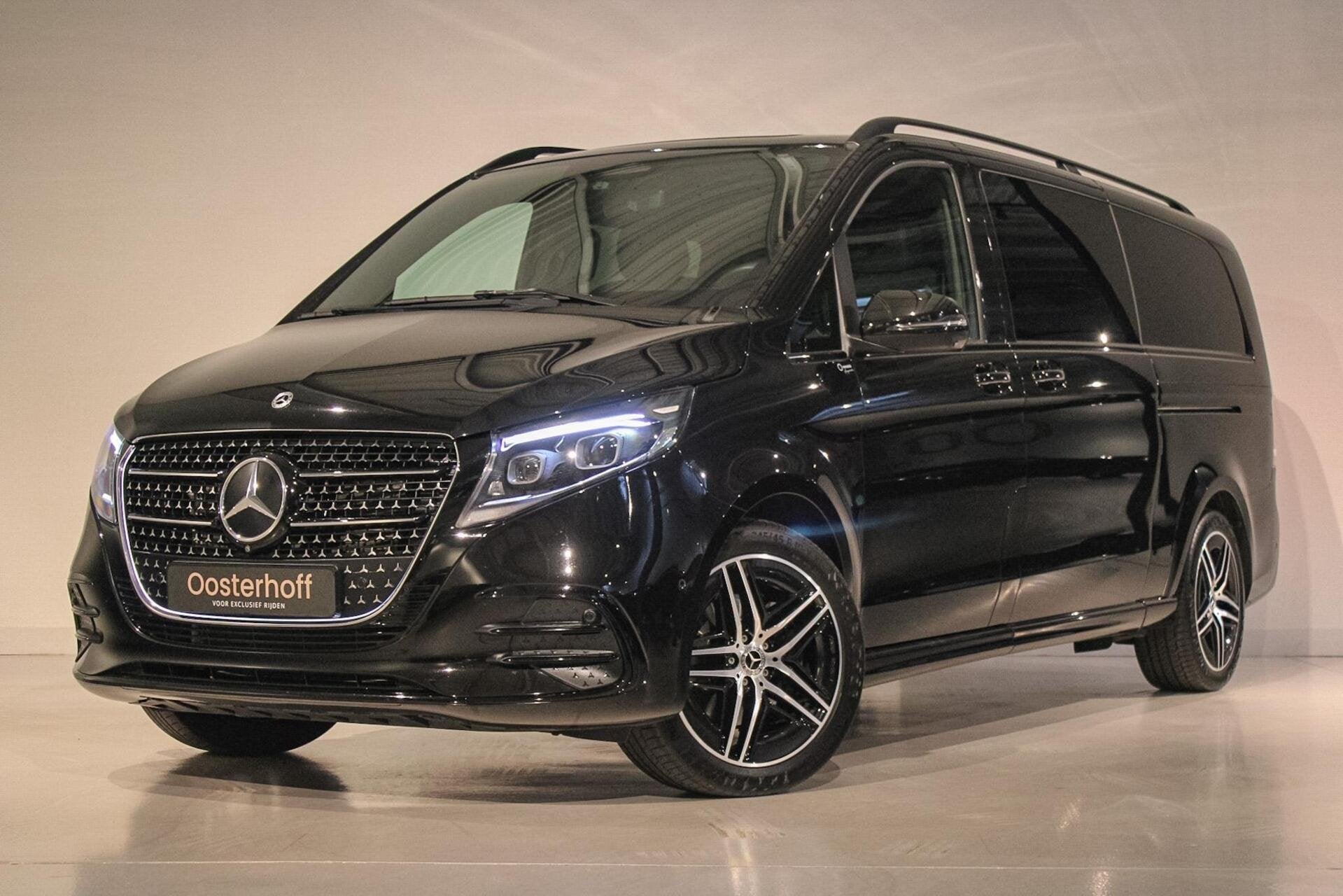 Mercedes V-klasse 300d 4-MATIC Extra Lang DC AMG BURM | LUCH, Auto's, Automaat, Dealer onderhouden, Gebruikt, 4 cilinders