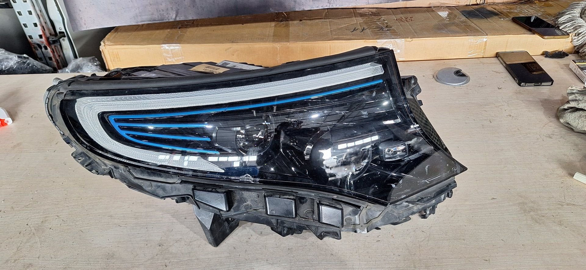 KOPLAMP MERCEDES EQC VOL LED, Gebruikt, -, -, Ophalen of Verzenden