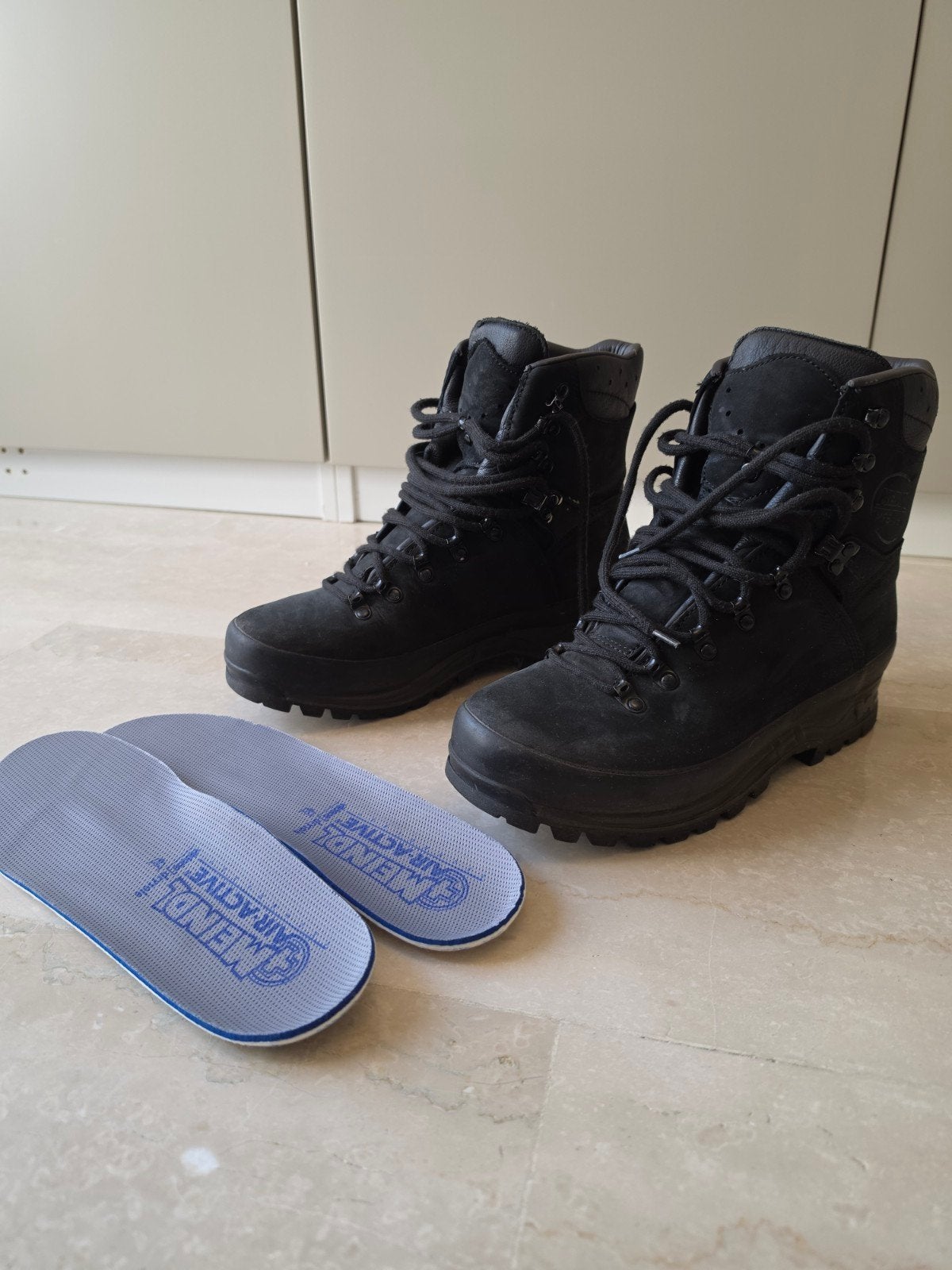 Meindl Island Pro M1 legerkisten maat 275M = 43,5M gebruikt, Ophalen of Verzenden, Gebruikt, Schoenen