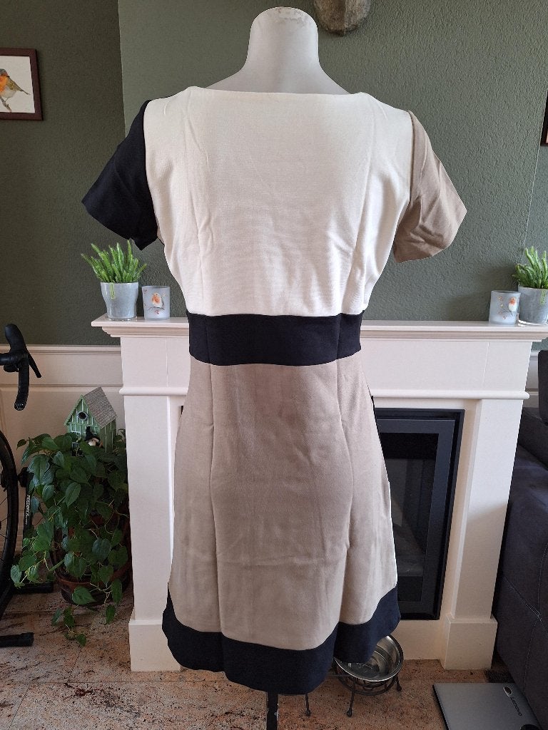 Atmos Fashion colour block jurk L 42, Kleding | Dames, Maat 42/44 (L), Zo goed als nieuw, Knielengte, Atmos Fashion